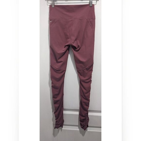 Fabletics | Cashel Foldover PureLuxe Legging in Dark Rouge - Picture 3 of 9